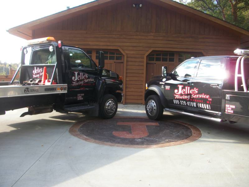 two tow truck of jelle's